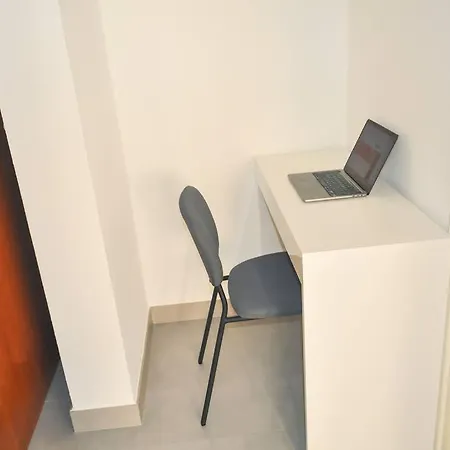 Nell'incantevole Citta Vecchia Di Apartament
